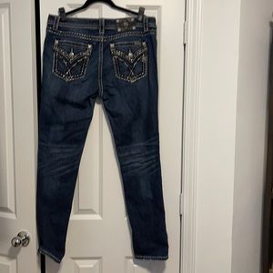 Miss Me Jeans. Worn 3x. Size 33